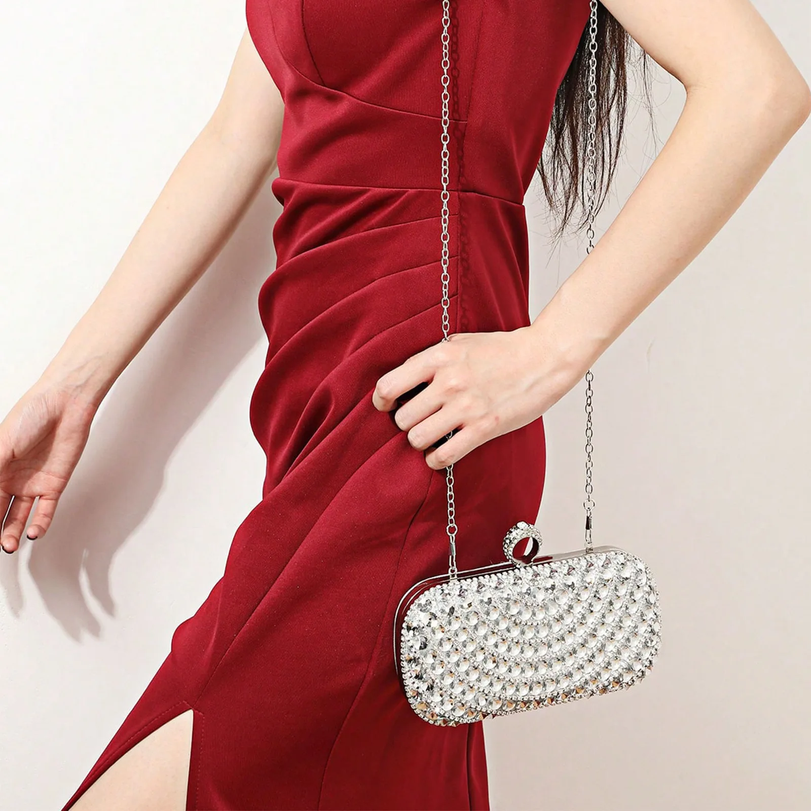 New Fashionable Women's Evening Clutch Bag with Ring Diamond Inlay for Weddings and Parties Chain Bag
