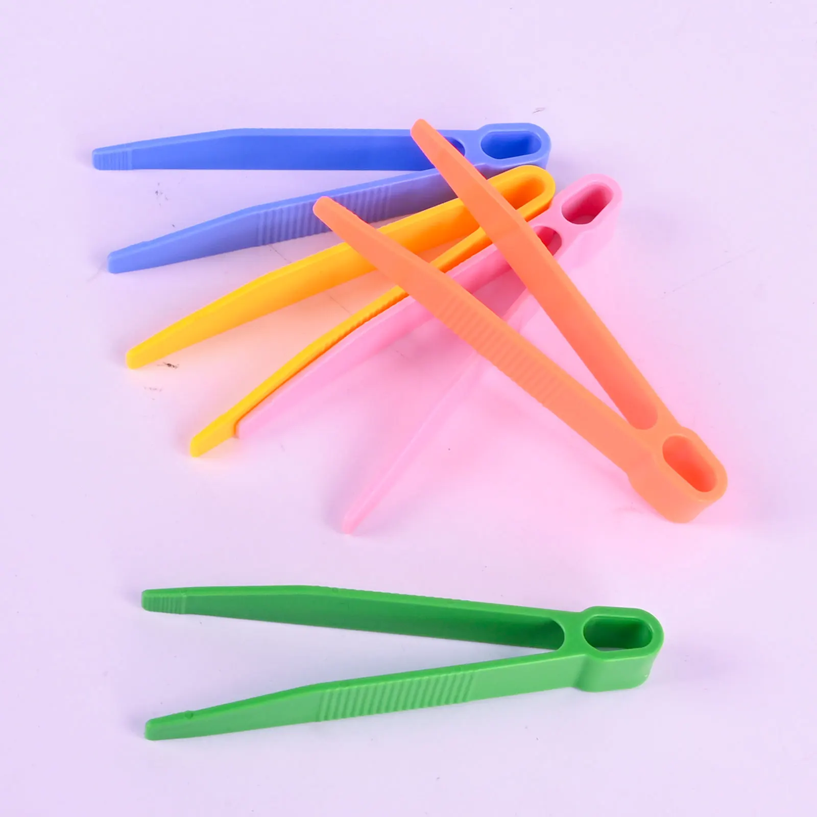 Children\'S Outdoor Early Education Clip, Insect Capsule Clip, Hand Fine Motion Training Trap, Scissors Clip, Tweezers Toy