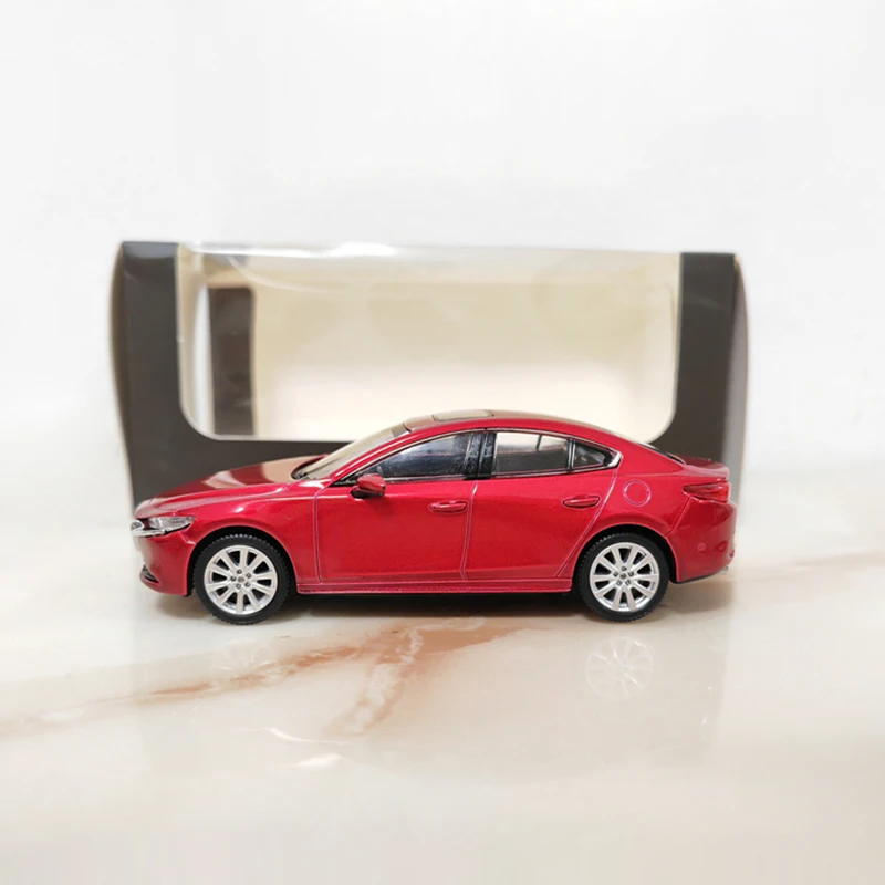 Maßstab 1:43 Mazda 3 AXELA Simulation Legierung Auto Modell Spielzeug Druckguss Fahrzeug Sammlerstück Souvenir Jungen Spielzeug