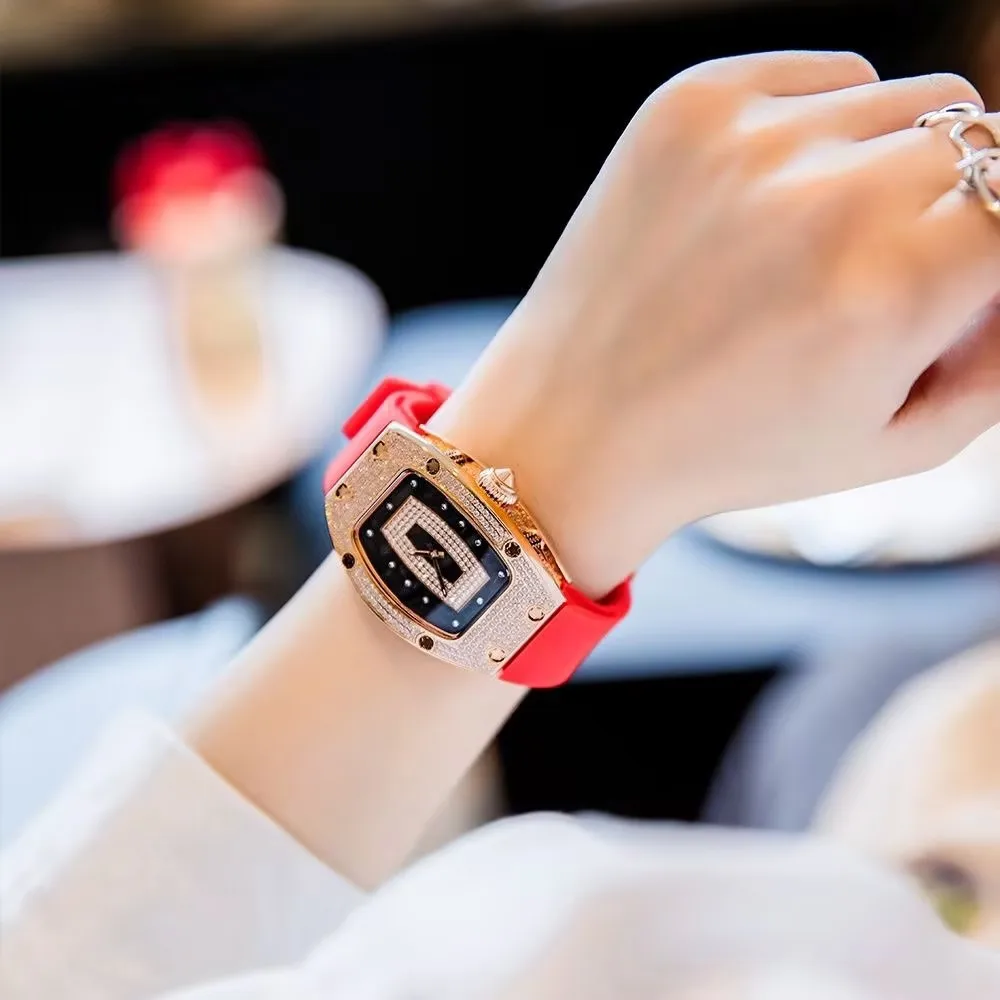 Top New Fashion Women Luxury Tonneau Watches Womens Crystal Silicone Jelly Quartz Watch Gift Relogio Feminino Ladies Wristwatch