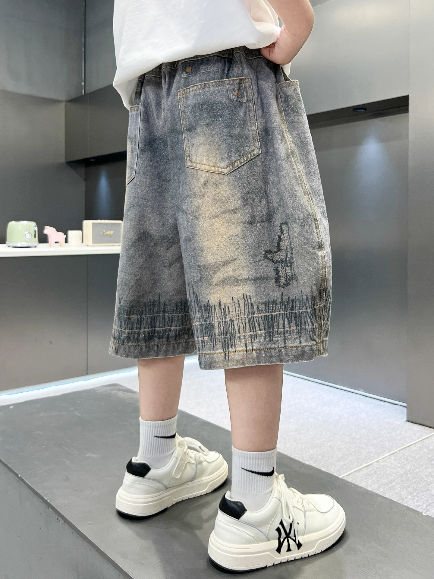 Pantaloni in denim sottili e l - Summer Clothing Drawing For Kids recensione e prezzo