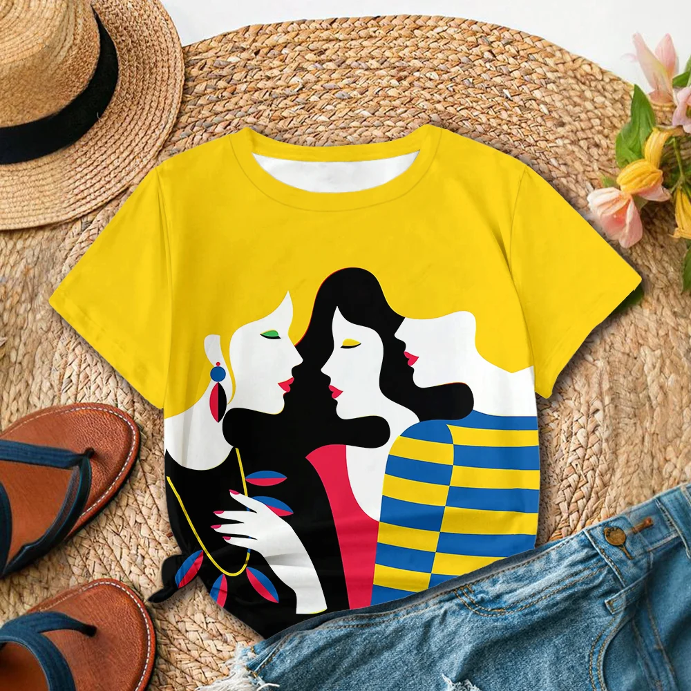 

Women's Yellow T-Shirt with Abstract Faces Design Casual Summer Style Round Neck Short Sleeve Top for Daily Wear Y2k Tops