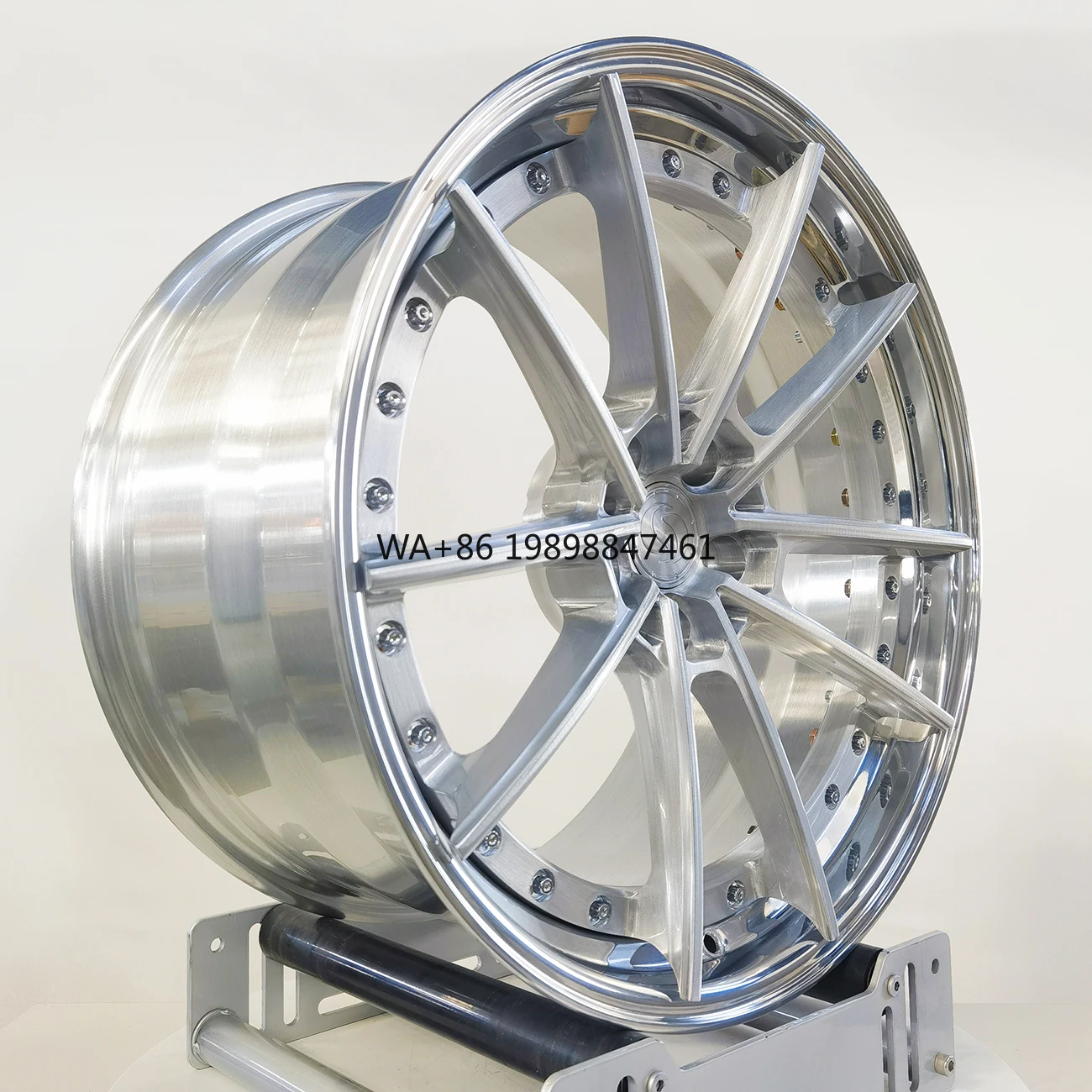 

Factory 2Pcs Customized 18 19 20 inch 5x112 6061-t6 Aluminum Wheels Passenger Car Forged Wheels 5x114.3 5x120 Racing Car Wheels