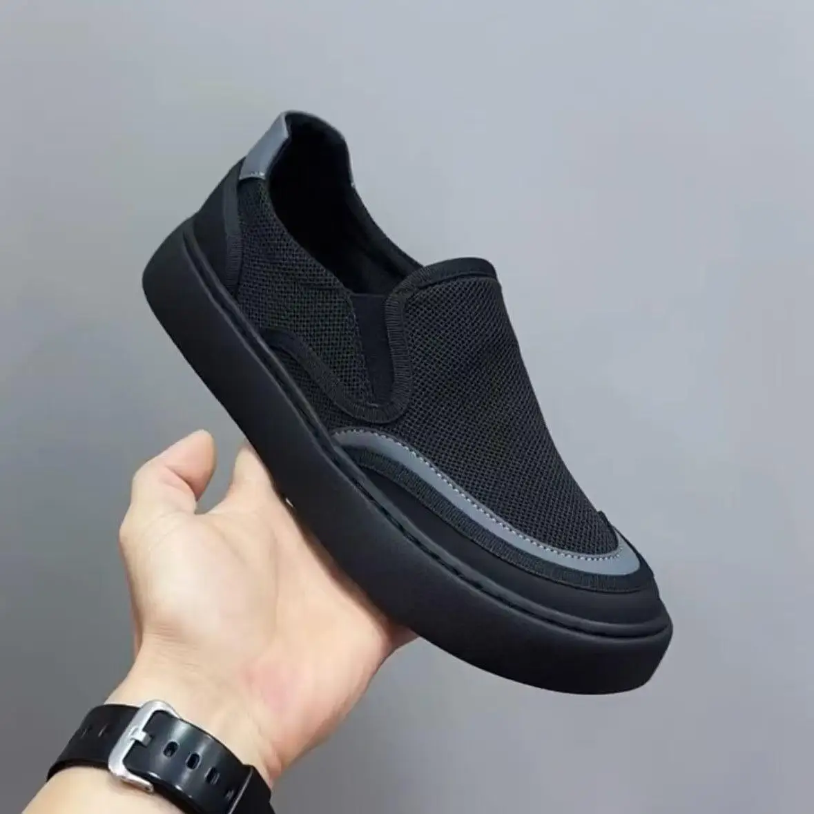 Beijing Men's Canvas Slip-On Driving Shoes Breathable Lightweight Trendy Flat Rubber Sole round Toe mid Top Casual Shoes