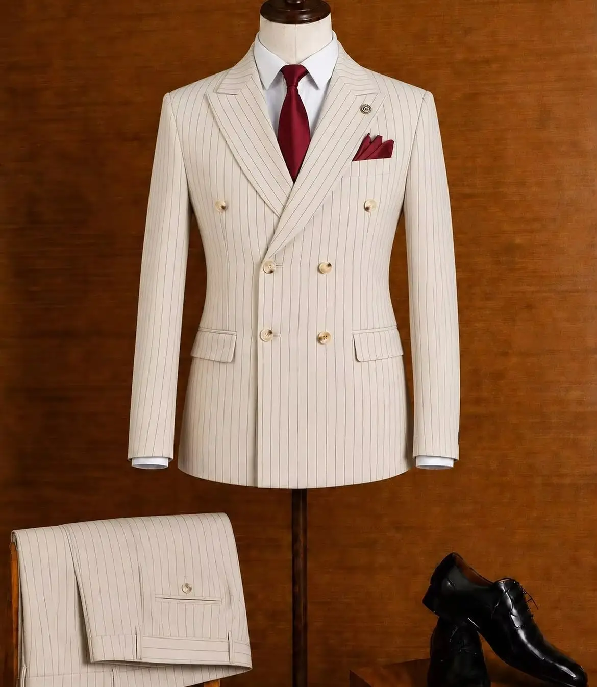 Men Double Breasted Pinstripe Suit 2 Pieces Peak Lapel Blazer With Matching Trousers Vintage British Formal Wedding Customized