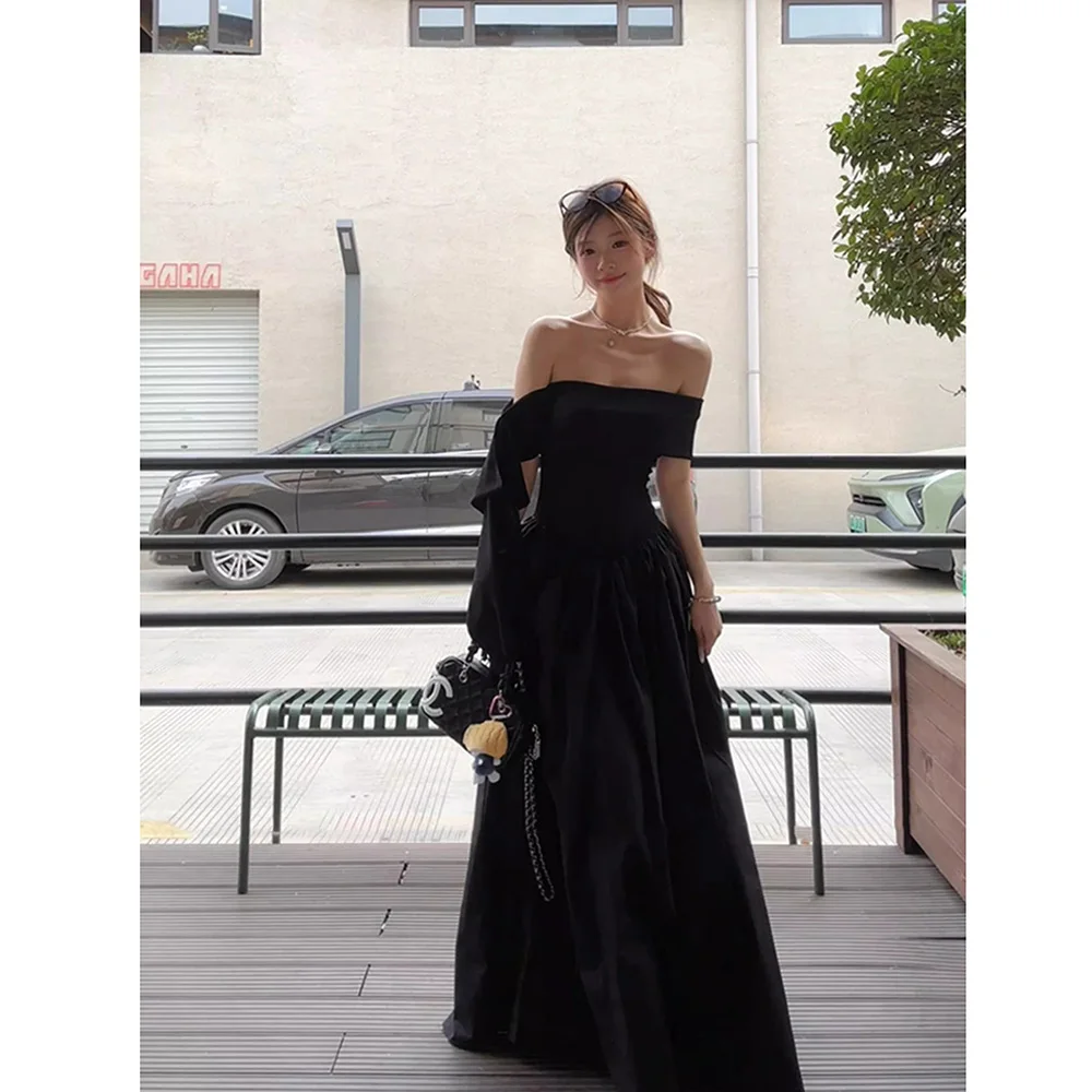 Abiti a maniche corte da donna con strass primavera in raso con scollo a V bordo foderato pieghettato ricamato dettagliato femminile morbido ed elegante moderno