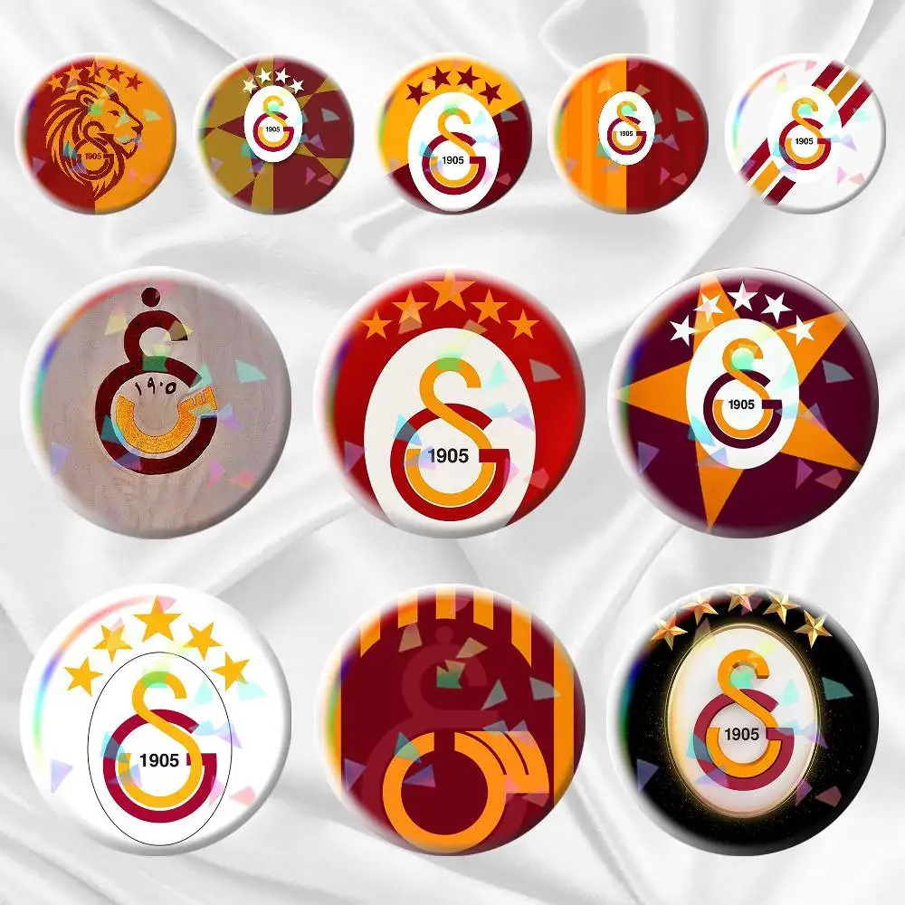 

Classic G-Galatasaray S-SK pattern 1905 75mm 44mm 25mm Accessories Toys Badge Brooch Backpack Hat Pins