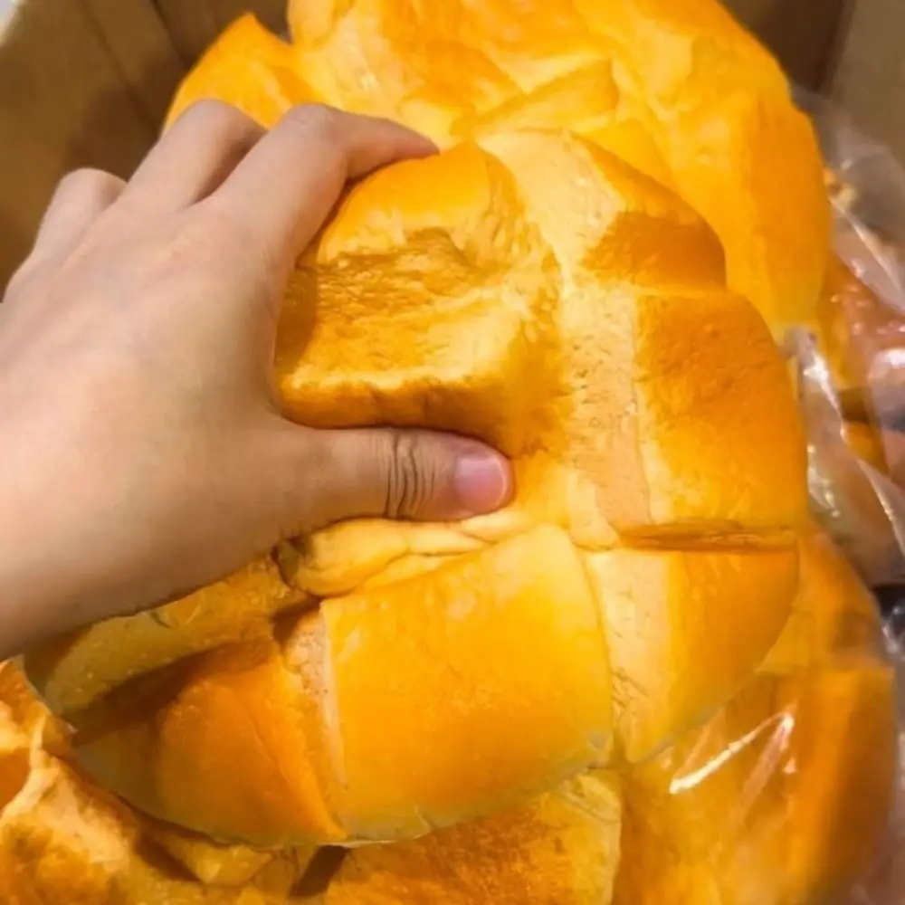 Simulated Bread Squishy Toy Prank Decoration Slow Rising Sensory Fidget Bread Soft Elastic Realistic Pineapple Bun Squishy