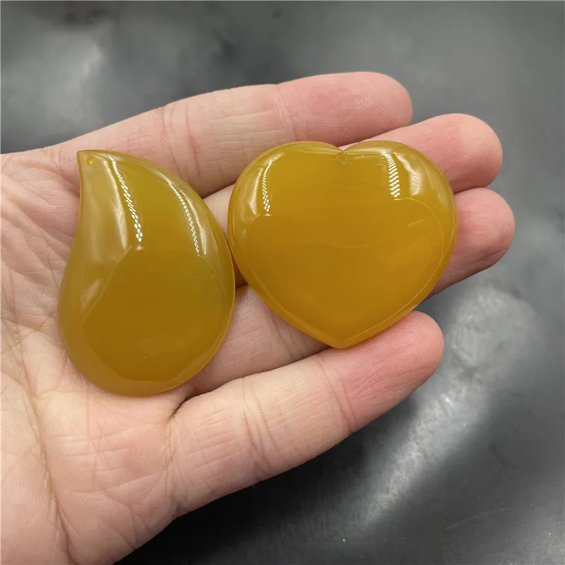 Cheap Jade  Yellow Agate Large Chicken Hearts Pendant Yellow Chalcedony Shaped Pendant Jade pendant