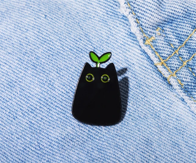 Enamel Pin Fashion Creative Animal Badge Pins Jewelry Children's Gift punk Style Small Cartoon Cute Black Cat Shape Metal