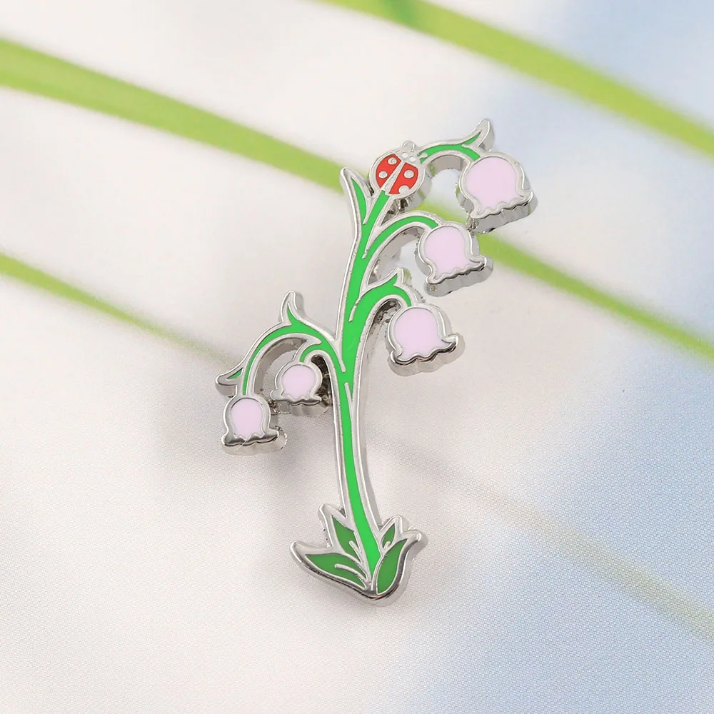 Elegant Lily of The Valley Enamel Pin Cute Ladybug Flower Brooch Plant Lapel Badges Women Wedding Party Fashion Jewelry Gift