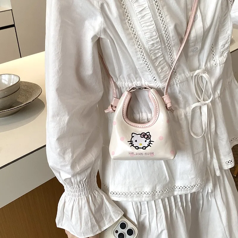 Cartoon Embroidery PU Phone Bag - close-up view