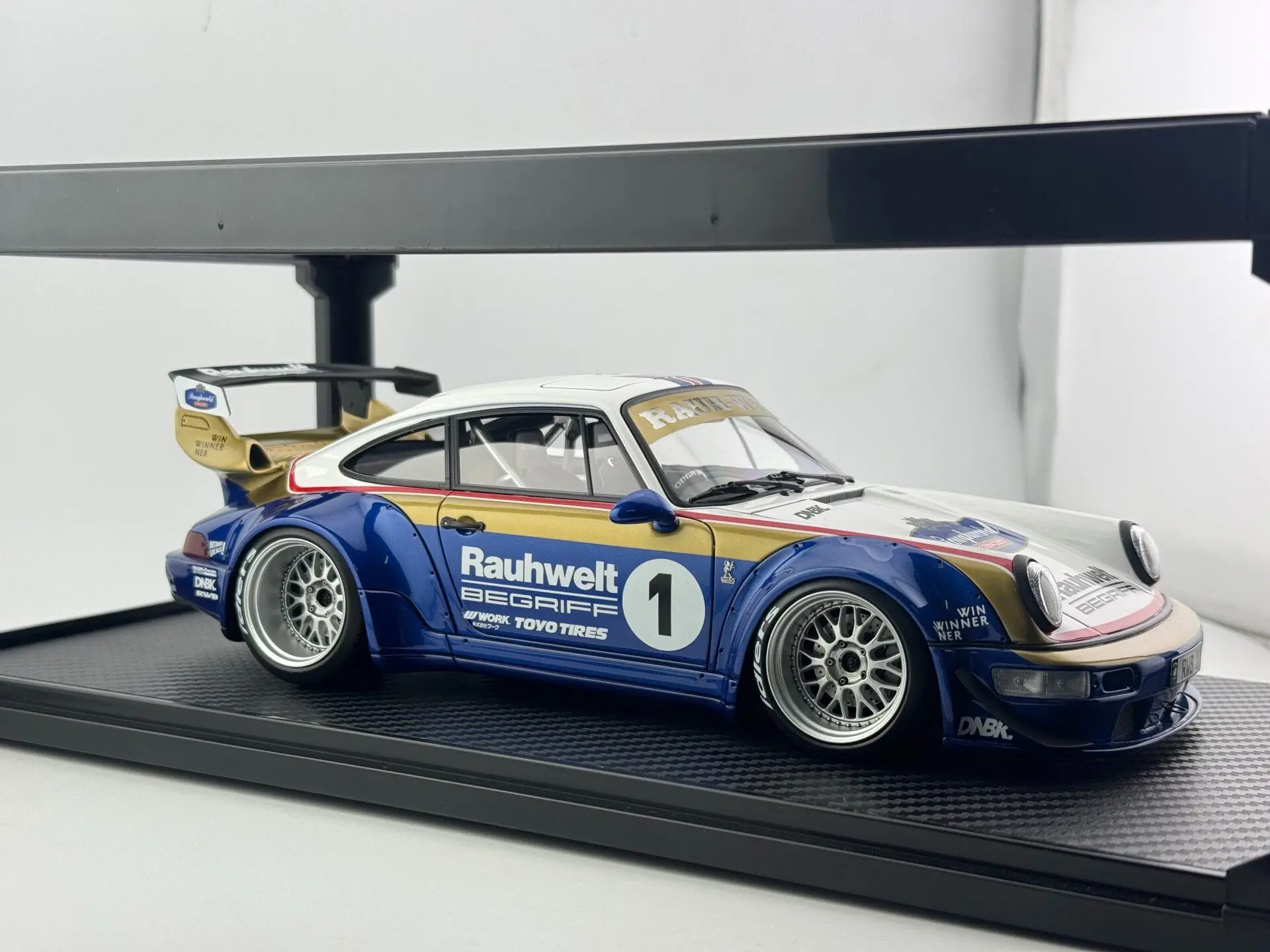 IG 1/18 Scale RWB 964 Lefu Gate Car Model
