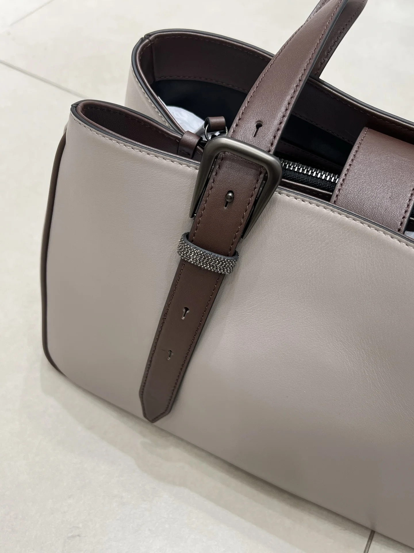 New Ladies Suede Leather Handbag Fashionable And Versatile Elegant Temperament 35*23