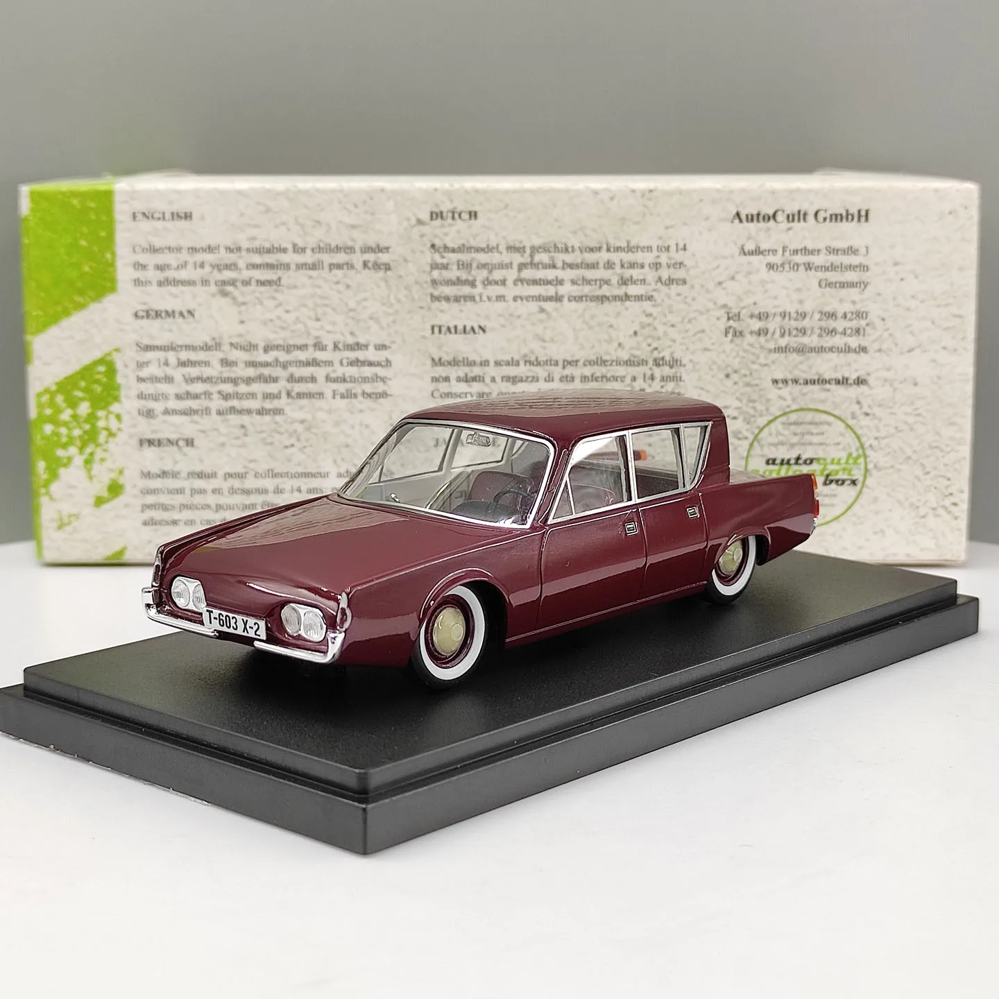 AUTOCULT 1:43 Scale Tatra 603 X-2 CZ. 1966 Resin Car Model