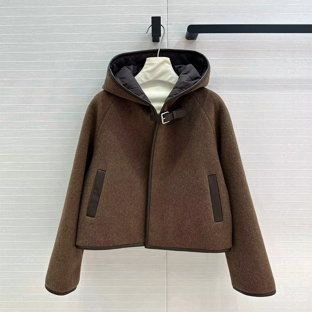 2024 New Fashion Winter Cotton Liner Warm Woolen Coat Women Hooded Leather Buckle Long Sleeve Brown Vintage Loose Chic Jacket