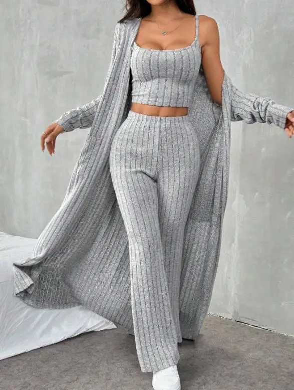 2026 autumn and winter new women's clothing lazy style fashion set, fashionable and casual home knitting three piece set