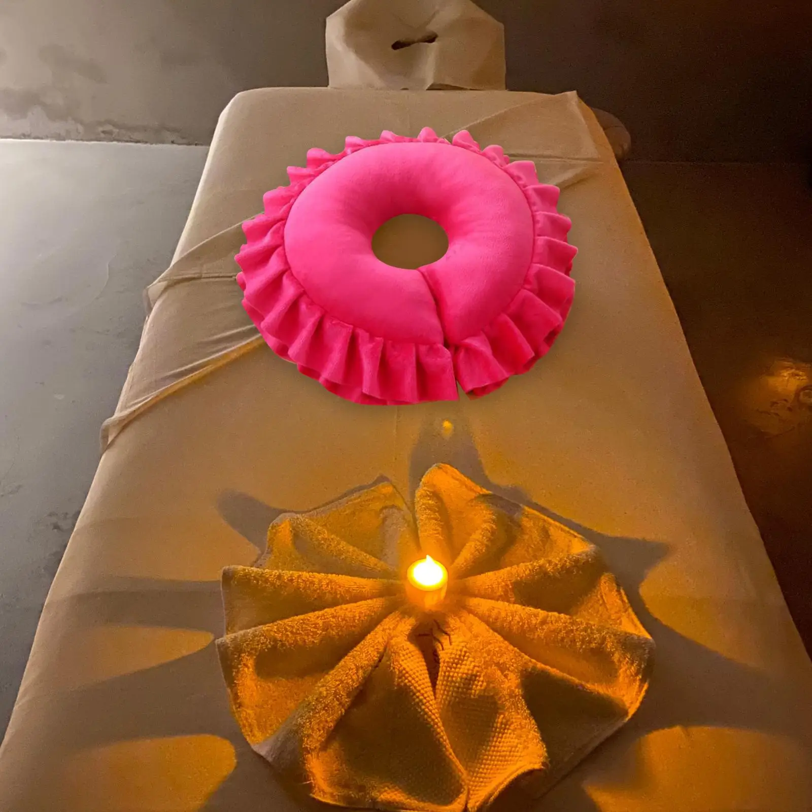 

Face Pillow Round Multipurpose Massage Headrest for Bed for Home Office SPA