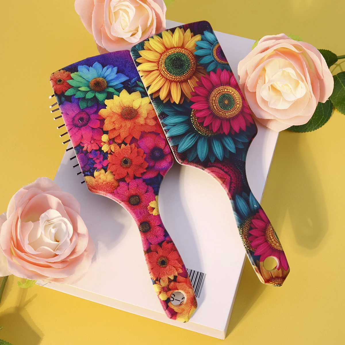 

1 piece of vibrant flower print pattern comb - anti-static, gentle hair combing, scalp massage comb,Special for real hair wigs