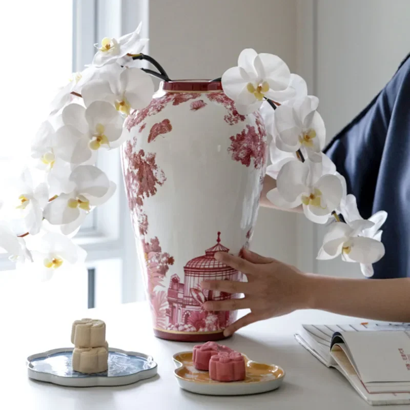 

High-grade Decorative Vases Modern Retro Porcelain Vase Ornaments Living Room Porch Wine Cabinet Vases For Flowers