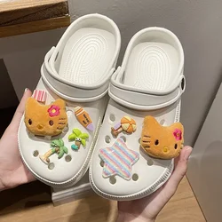 New MINISO Hello Kitty Cat Shoes Cute and Charming Accessories Plush Buckle FestivalGift Fashion Decorative Shoe Accessories