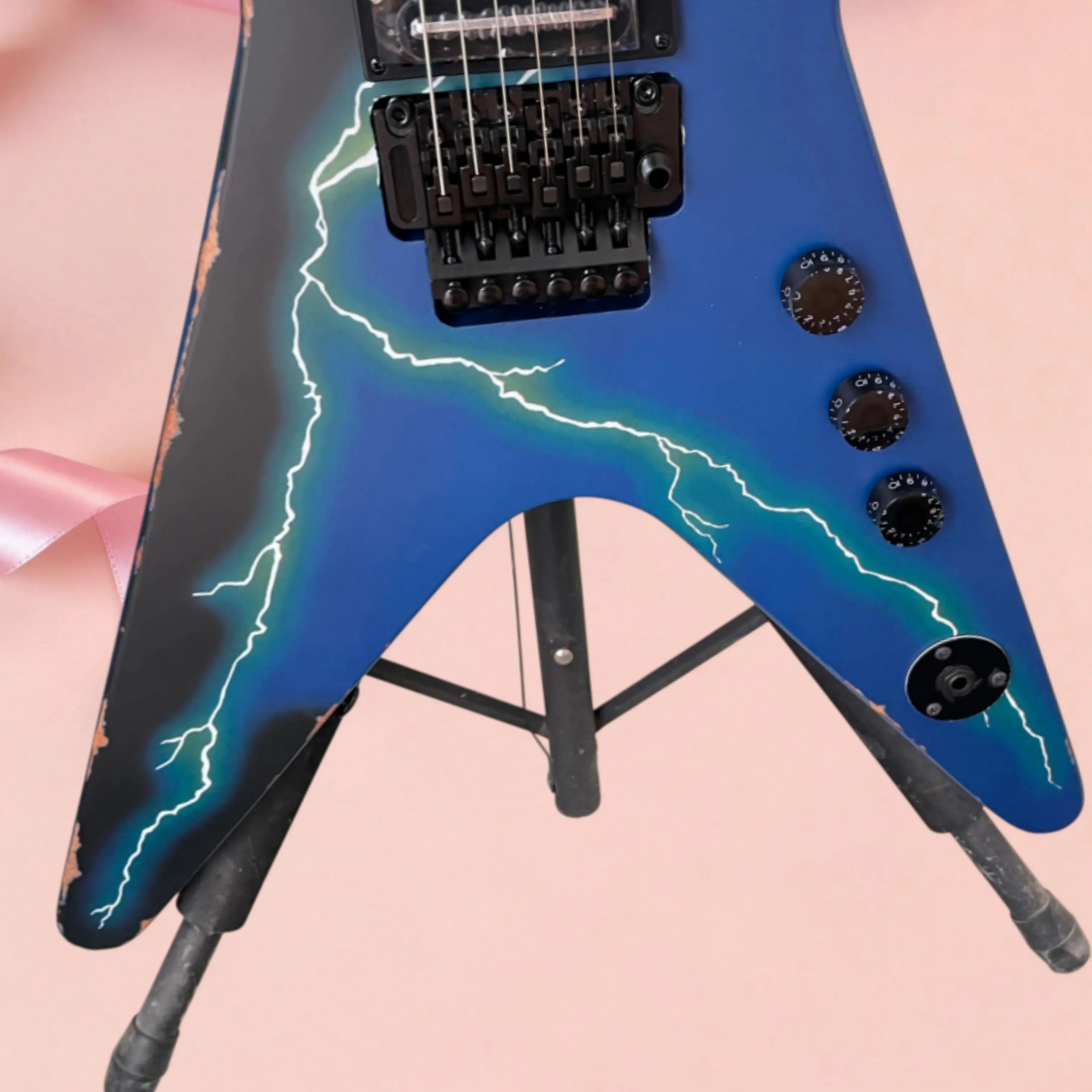 Hand-Distressed Blue-Black Electric Guitar, Lightning Graphic Guitars, Exposed Wood Grain, Ideal for Vintage Collectors Guitarra
