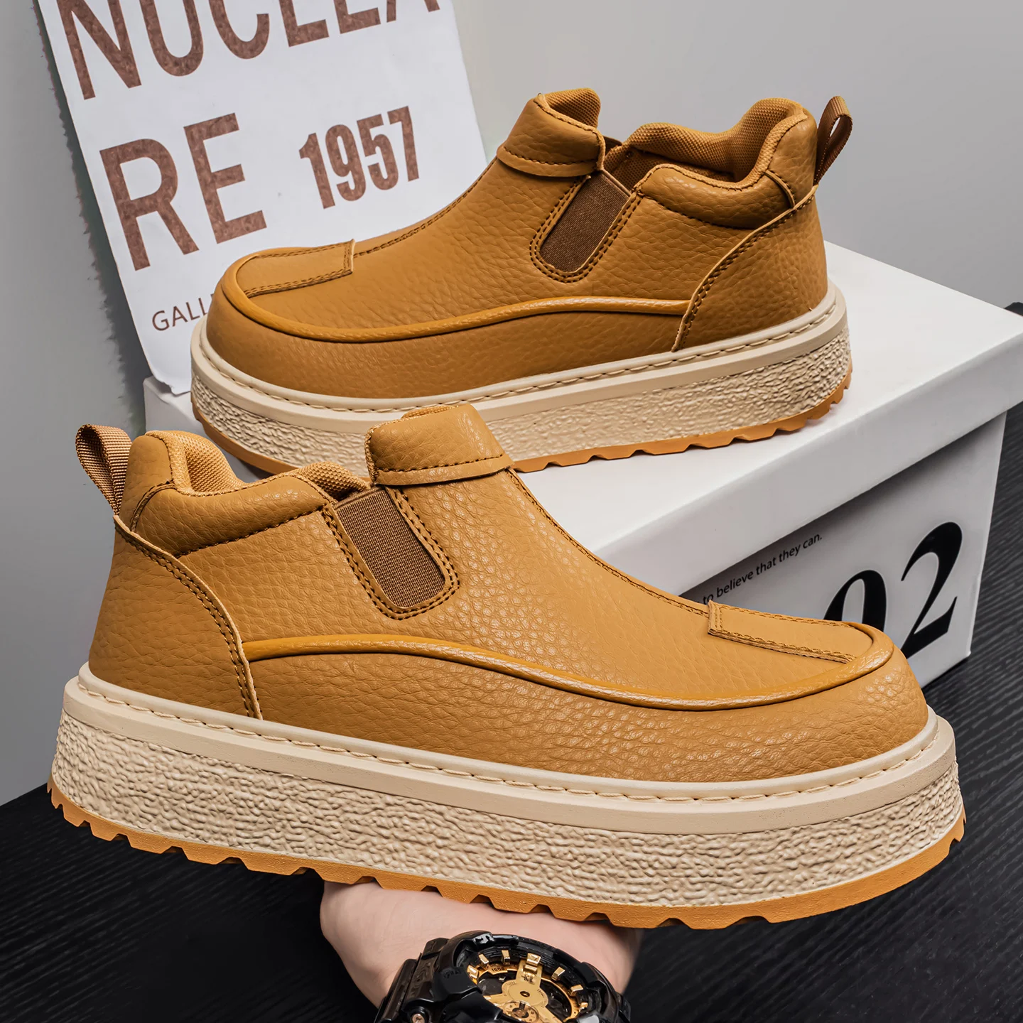 

2026 New Men's Hi-Top Slip-On Skate Shoes, Trendy Chunky Sole Casual Sneakers for Teens, Faux Leather Upper