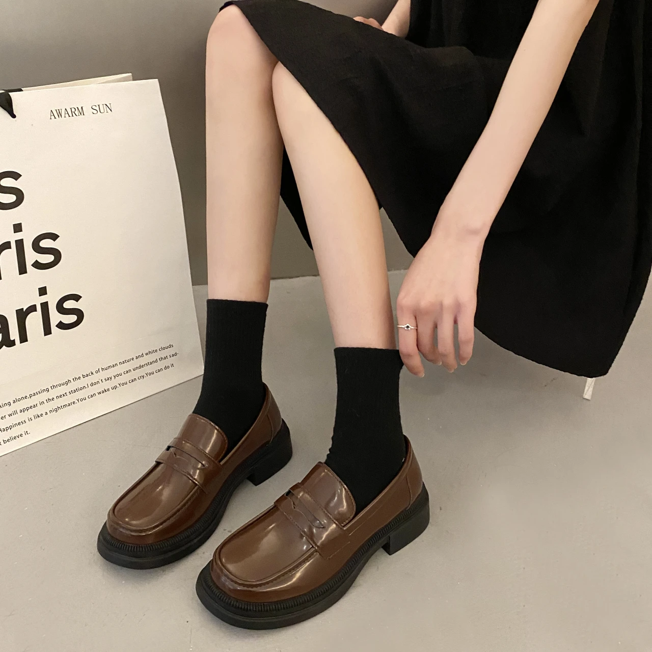 2025 New Loafers Women Japanese School Students JK Uniform Shoes Round Toe Women Girls Retro Round Toe Lolita Cosplay Shoes