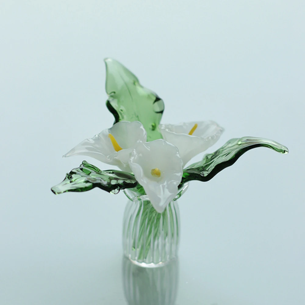 

Miniature Glass Lovely Flowers with Vase Handmade Glass Calla Lily Bouquet with Leaf Artificial Floral Gift for Wife GirlFriend