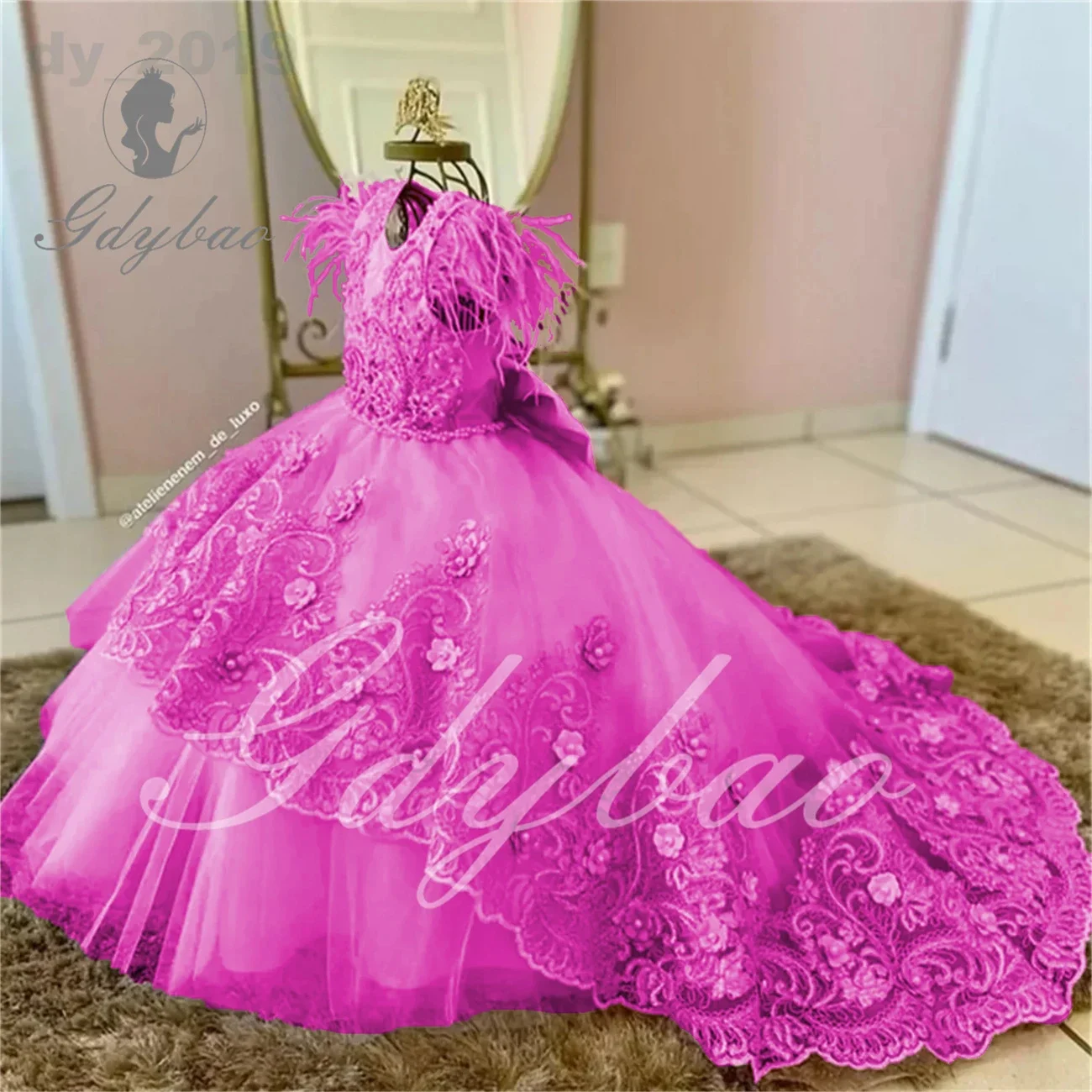 Customized Champagne Flower Girl Dresses For Wedding Feather Appliques Princess Birthday Party First Communion Pageant Gown