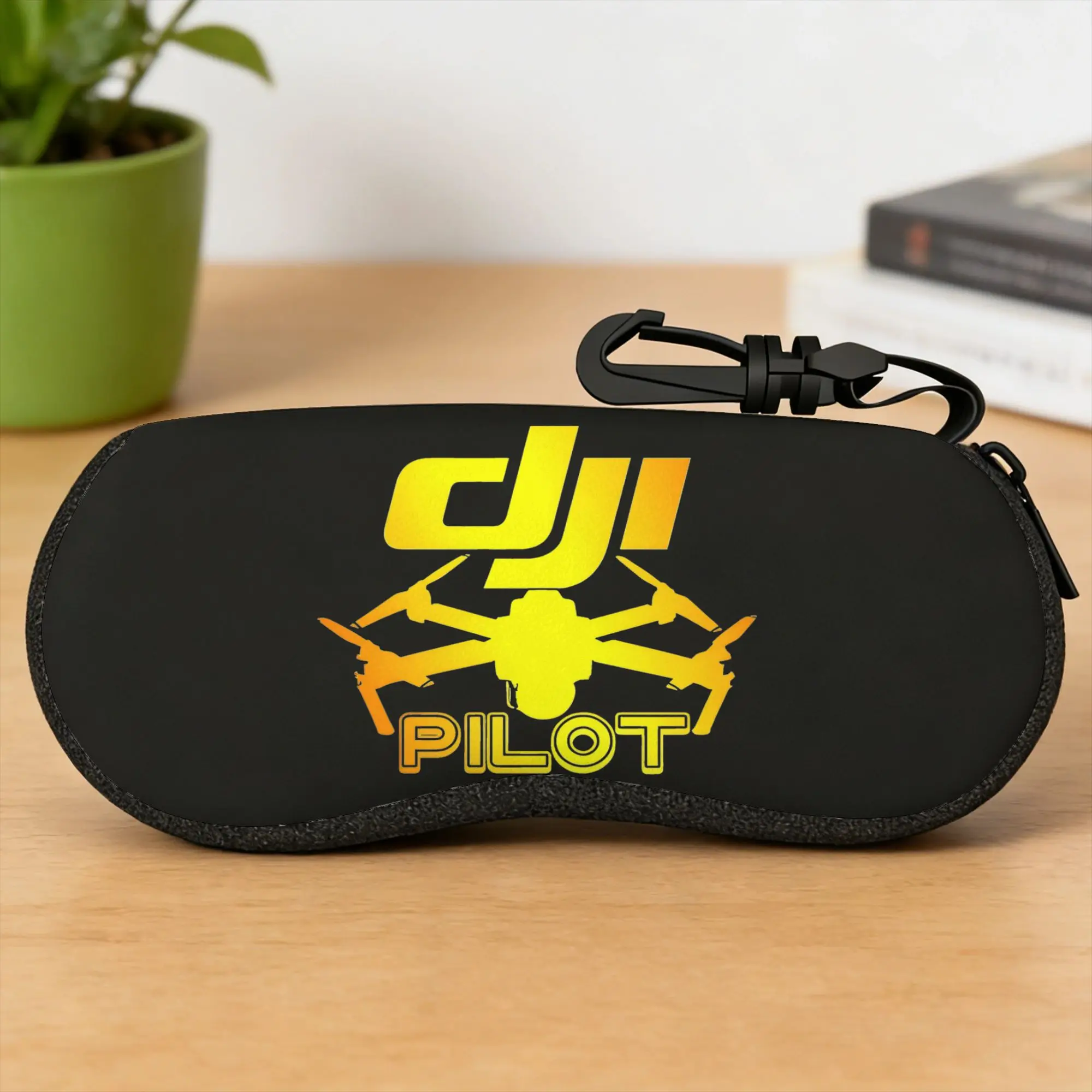 D-djis Drone Pilot Logo Glasses Case  Outdoor Sunglasses Pouch For Male Female Fashion Eyewear Accessory Zip Glasses Box
