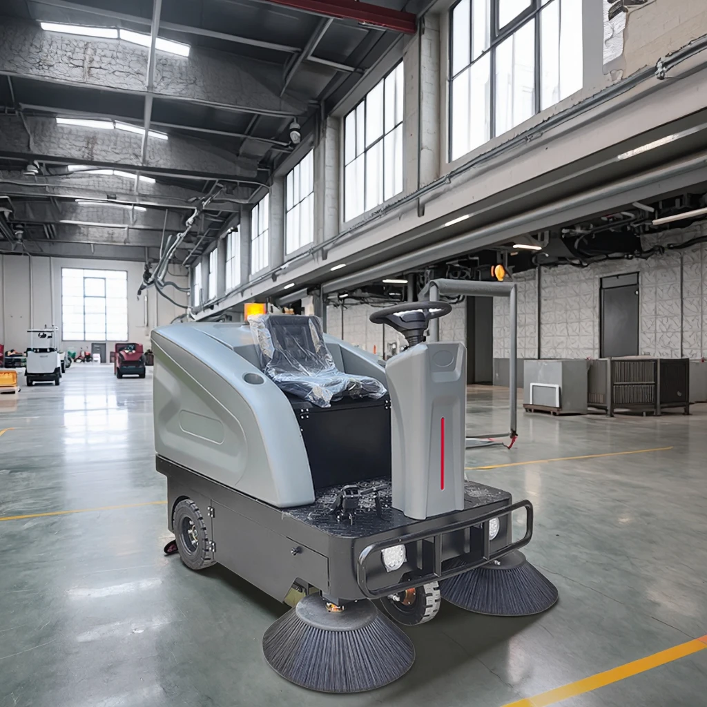 

Top Selling Model Industrial Floor Sweeper Ride on Road Sweeper for Sale