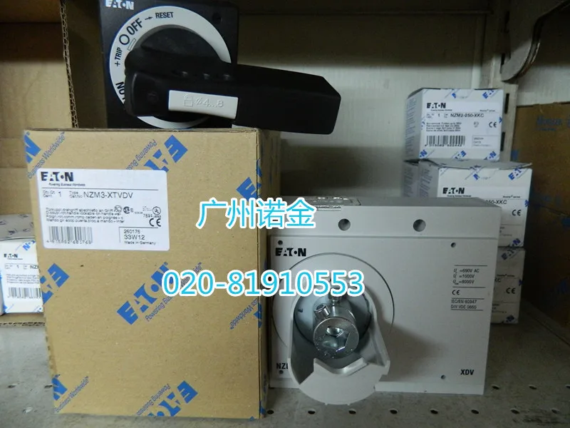 EATON อีตัน มุลเลอร์ตัวเชื่อมประตูเบรกเกอร์แบบขึ้นรูป NZM3-XTVDV ด้ามจับสีดำ ใหม่เอี่ยมในสต็อก