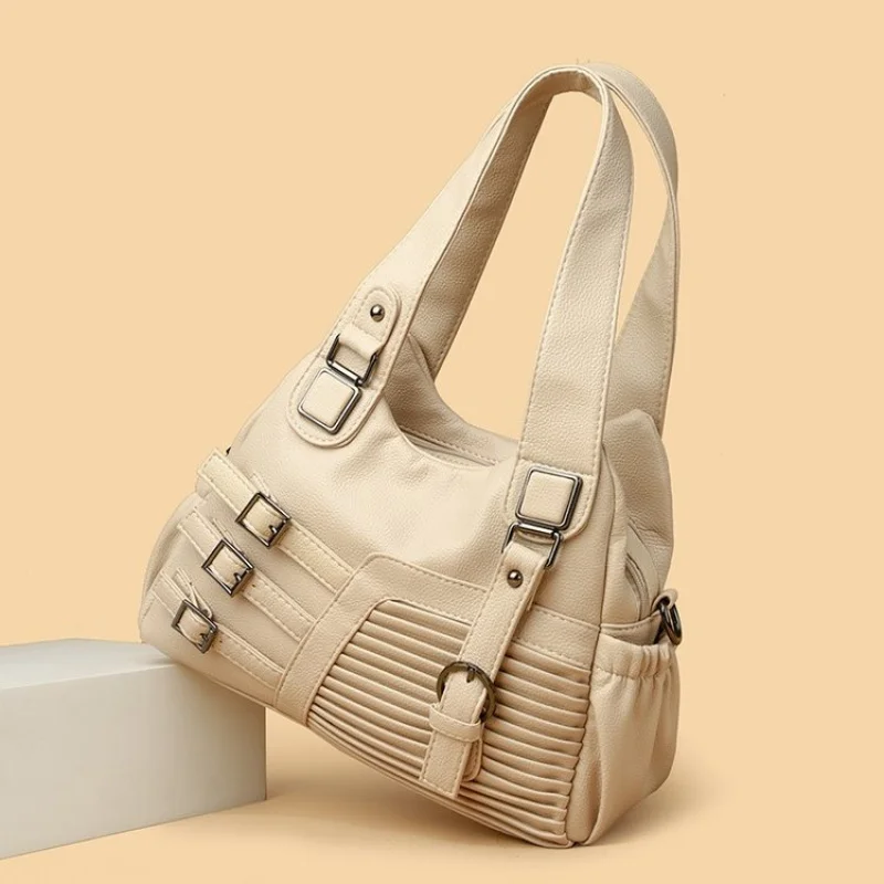 

Fashionable Women's Crossbody Bag In Genuine Leather, Ladies Shoulder Handbag Classic Elegant Style