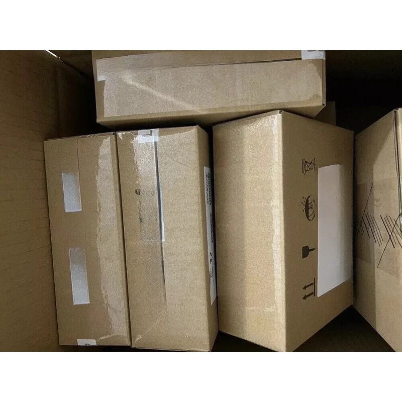 

LL+ 02JK962 For Lenovo ThinkSystem 4XB7A38175 2.5" 960GB SAS 12G SR650 Server SSD