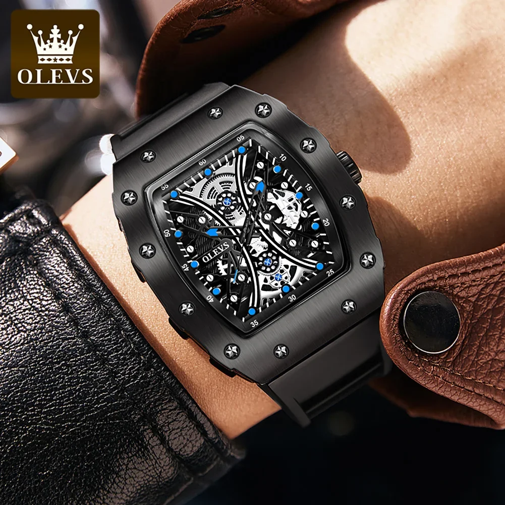 

OLEVS 3602 Sport Quartz Men Wristwatches, Trendy Luxury Rubber Strap Waterproof Watches For Men