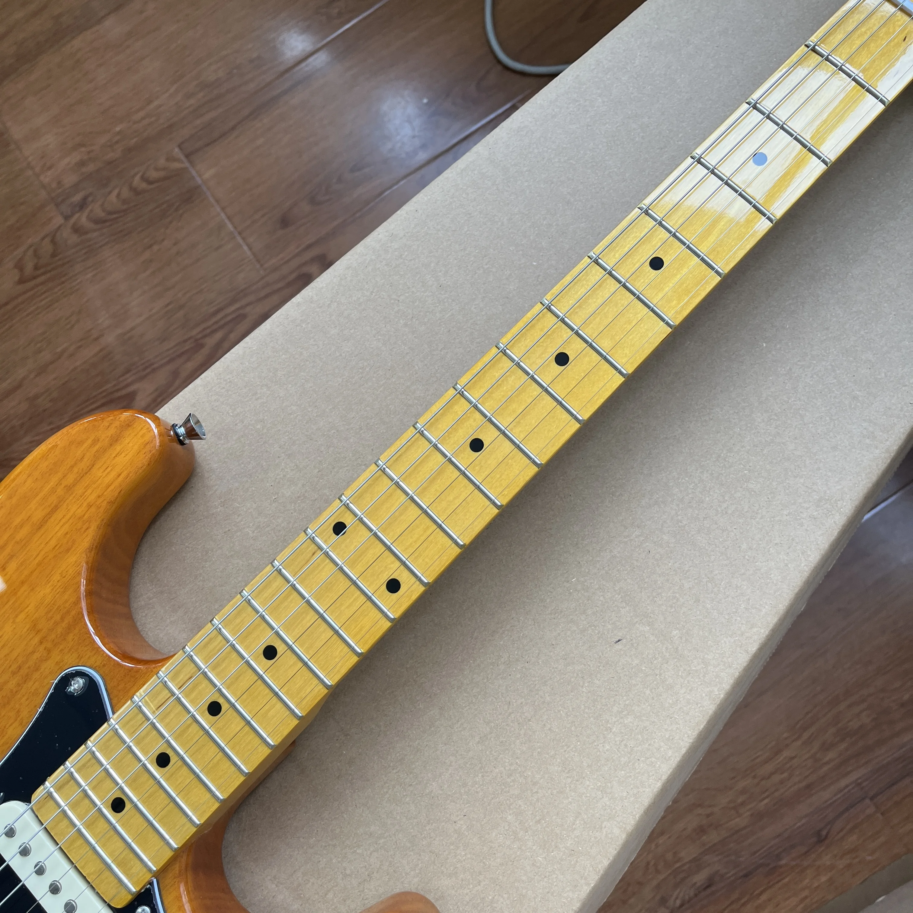 Electric Guitar With Wooden Body Transparent Amber Finish Bright Yellow Gloss Paint Black Protective Cover A Christmas Gift