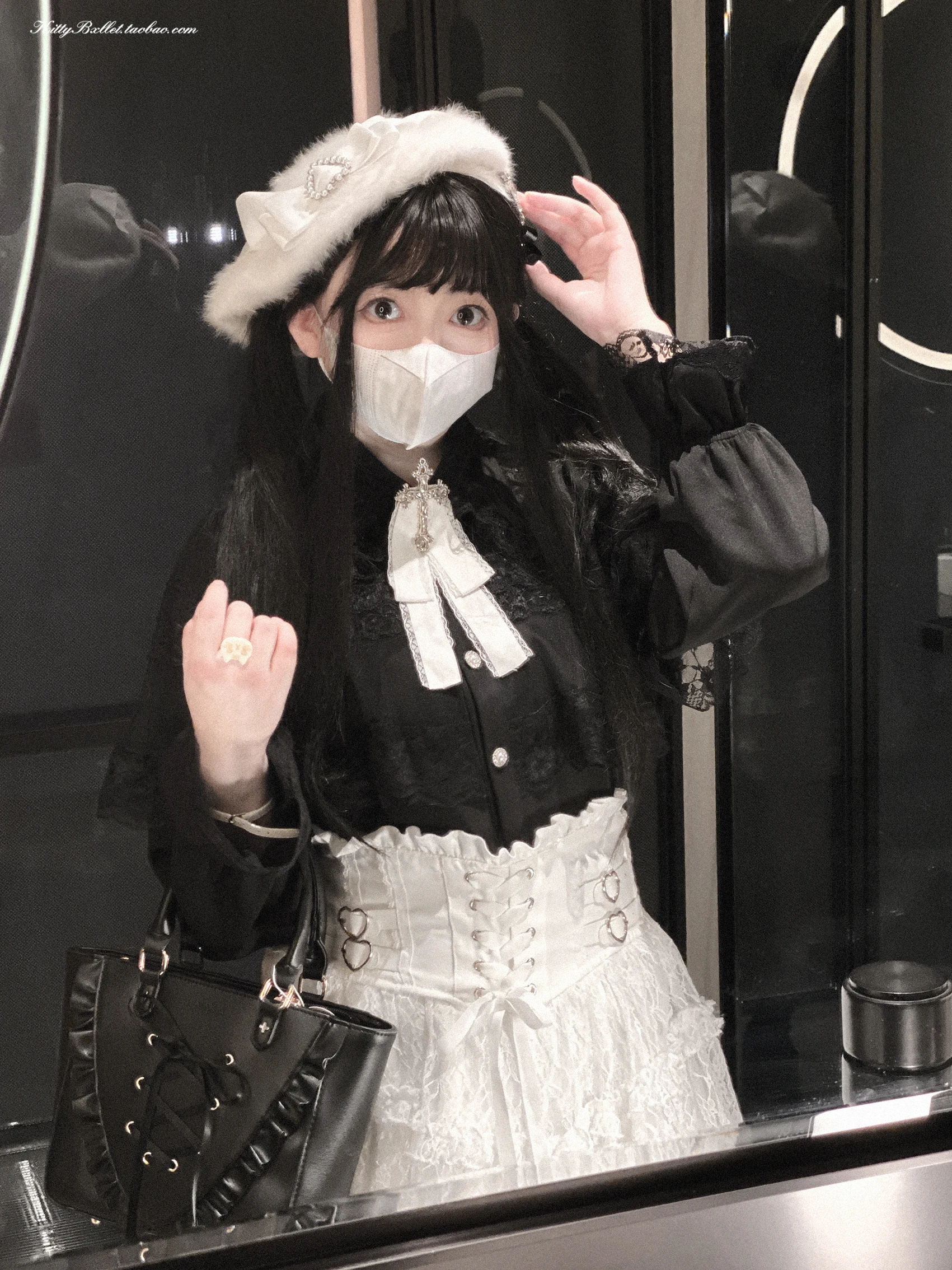 Japanese Mine Style Lace Splicing Short Skirts High Waist Lace-up A-line Heart Leather Buckle Sweet Versatile Mini Skirt Women