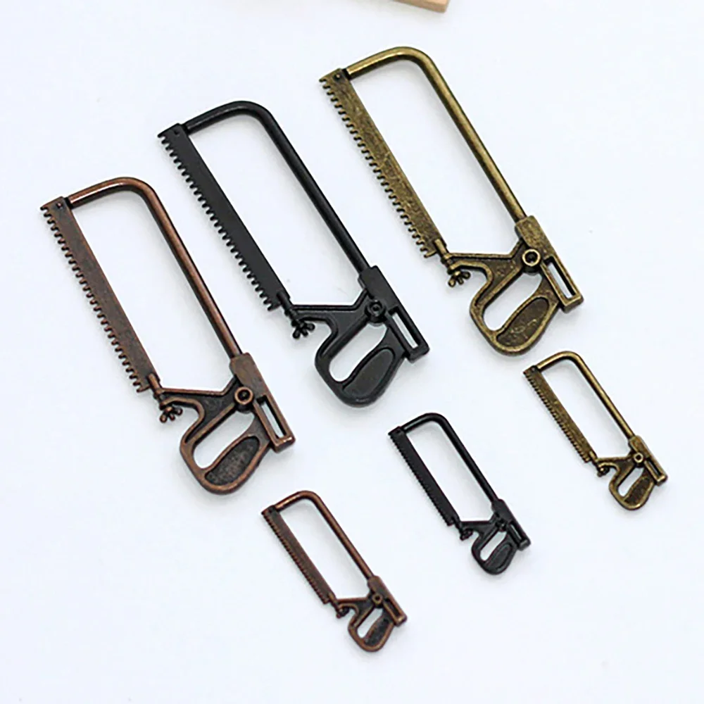 1/12 Dollhouse Miniature Alloy Saw Mini Tool Model Tos for Doll House Accessories Decoration ob11 bjd