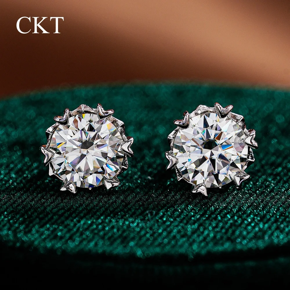 CKT 18k White Gold Stud Earrings for Women's Snowflake, Platinum Pt950 Simple Wedding 0.5ct/1ct Diamond Moissanite Jewelry Gift