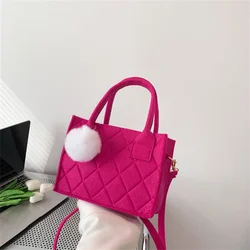 Women'S Small Square Bag 2023 New Simple And Versatile Casual Handbags Fashion Popular Felt Oneshoulder Versatile Messenger Bags