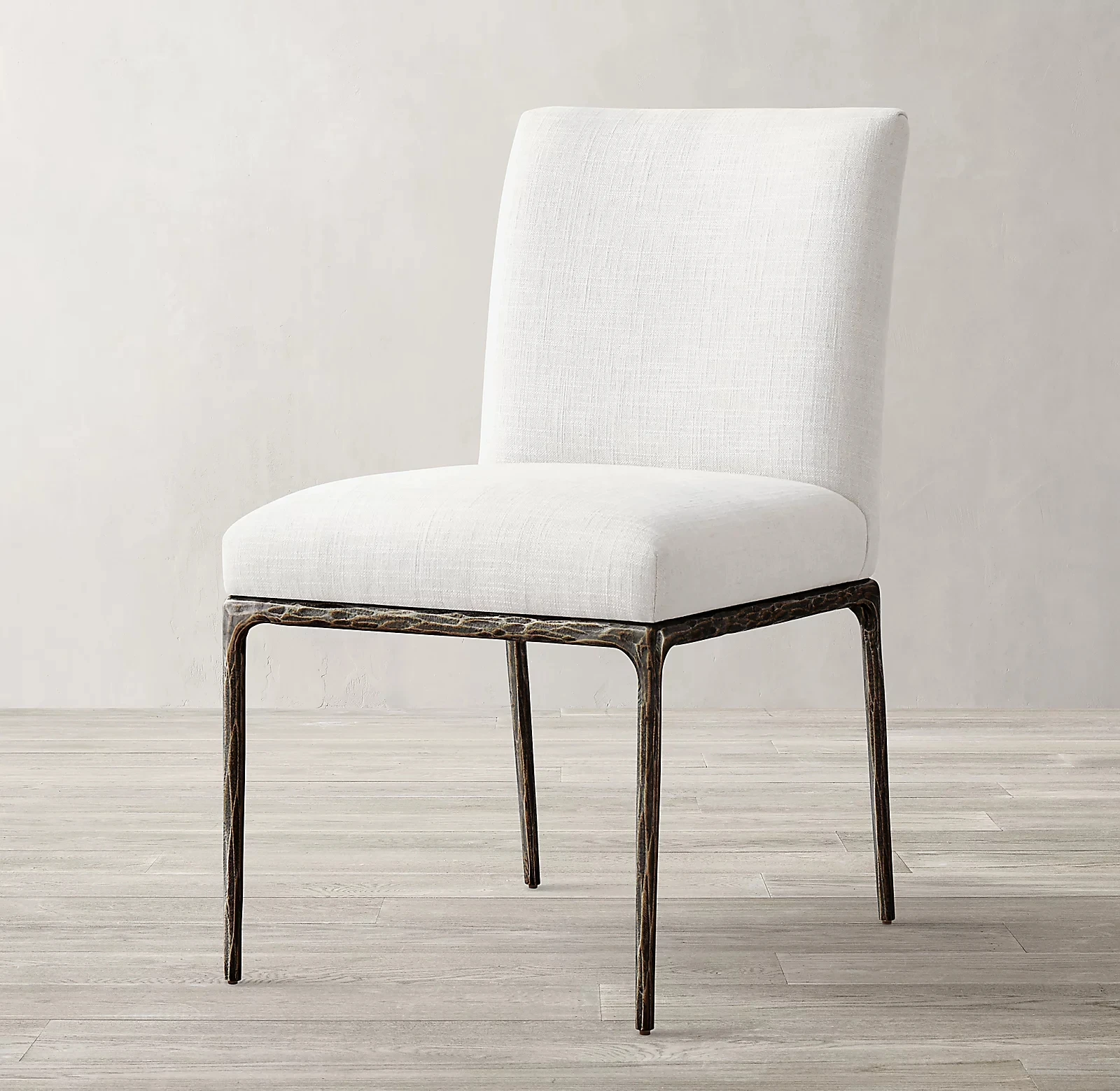 American Style Country Soft Bag Makes Old Metal Leg Dining Chair Single Chair Simple Villa Can Customize Furniture Hotel