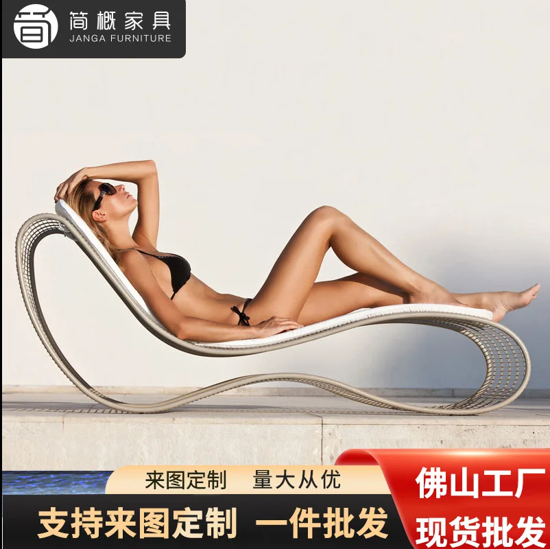 Outdoor Villa Courtyard Bed and Breakfast Outdoor Pool Loungers Hotel Resort Rattan Solarium Sofa Combination