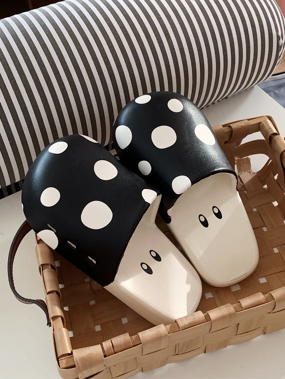 Women Slippers Indoor And Outdoor Cover Toe Slippers For Women 2024 Summer Cute Mushrooms Casual And Anti Slip Beach Slippers
