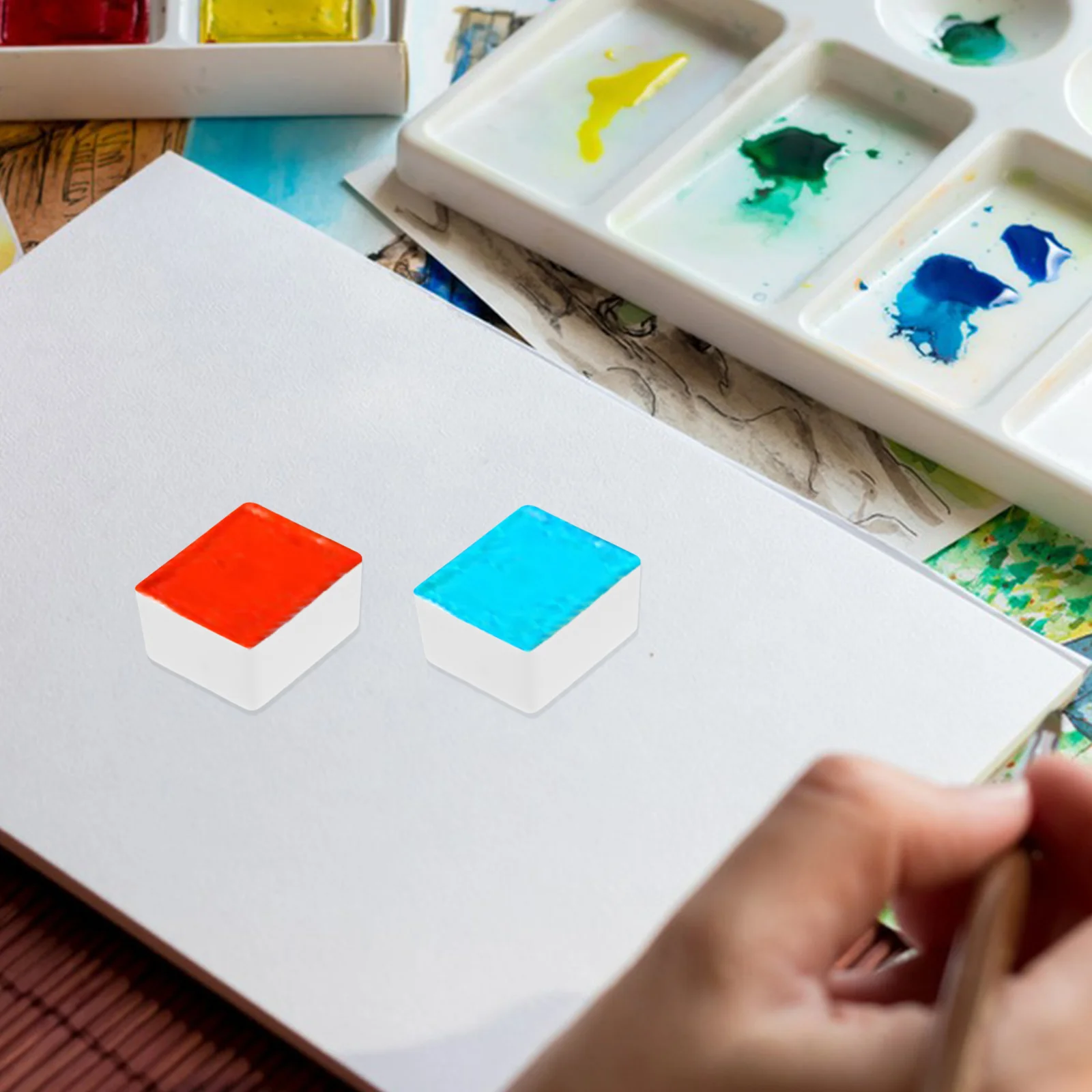 12 ชิ้นอุปกรณ์วาดภาพสีน้ําครึ่งกระทะอัตโนมัติพลาสติก Abs เปล่า