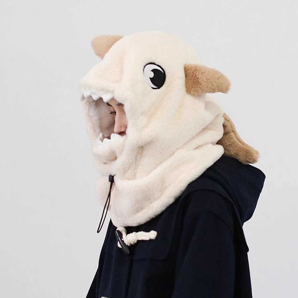 Thumbnail 4 - #12 Popular Ski Helmets Choices