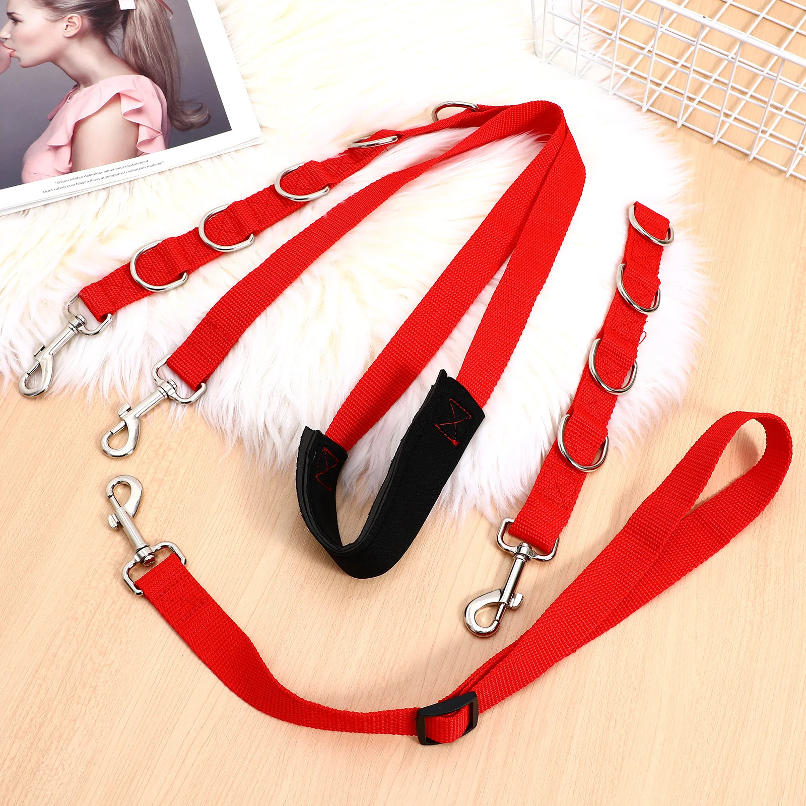 1セット ペットロープ 調節可能な犬用入浴コード 耐久性のあるグルーミングテーブルアクセサリー 犬の入浴グルーミングヘルパーストラップ