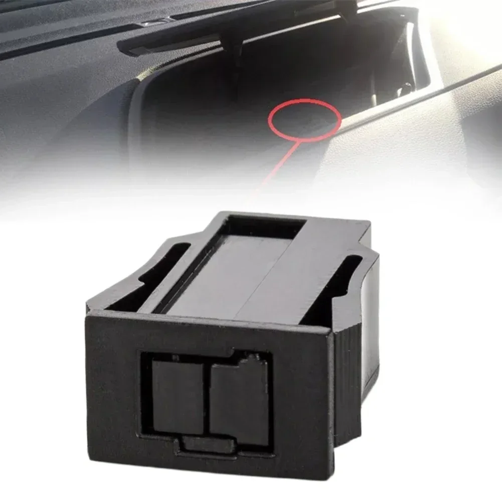 Car Instrument Panel Storage Box Lock 1545547 8M51T044K90AA For Ford For Focus For MK2 2005-2011 Plastic Dashboard Lock Clip Acc