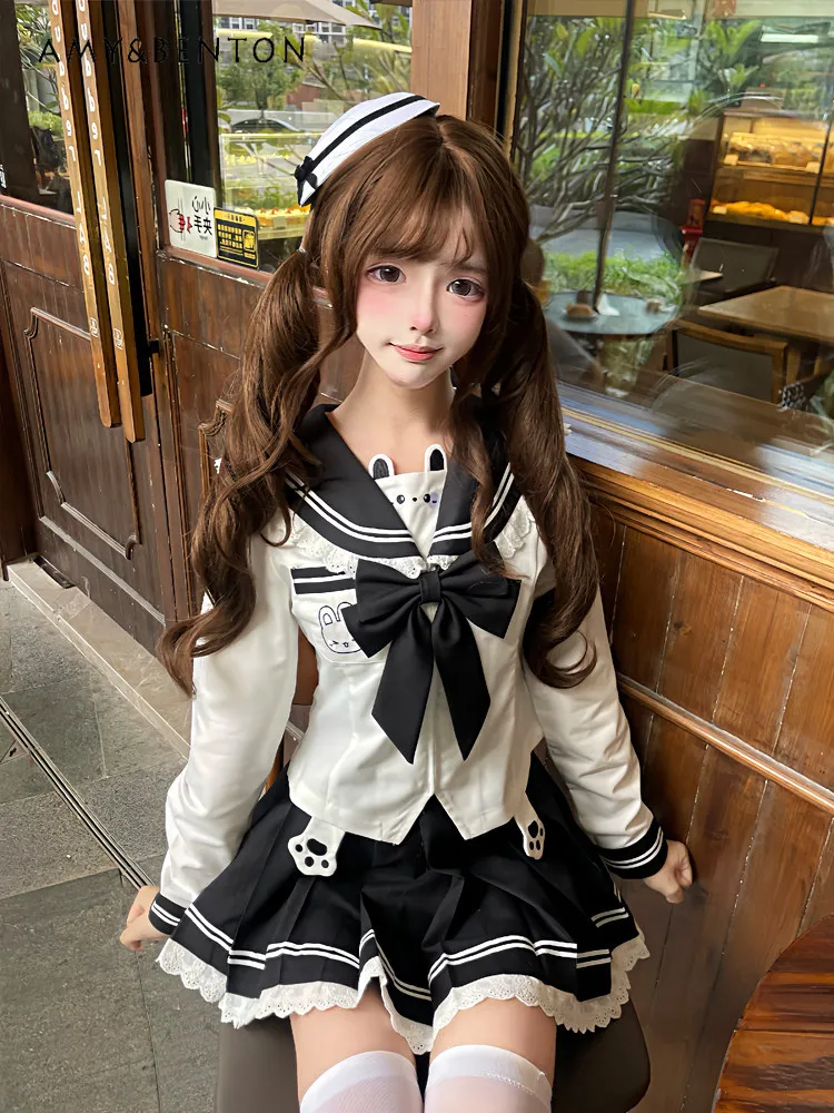 

Комплект из двух предметов: японская школьная форма JK в стиле милой девушки, с длинным рукавом, с милым мультяшным принтом, с бантом, с воротником-стойкой, с плиссированной юбкой