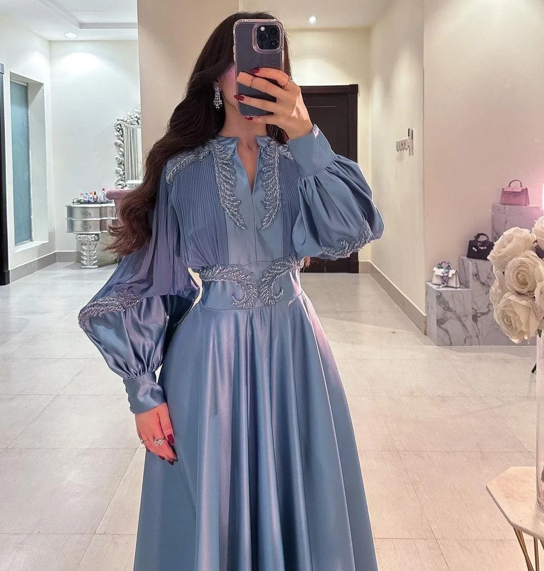 Lovestory-Vestidos De Fiesta De Arabia Saudita con cuello en V para mujer, ropa De graduación con cuentas, manga larga, vestido De noche fruncido hasta el tobillo